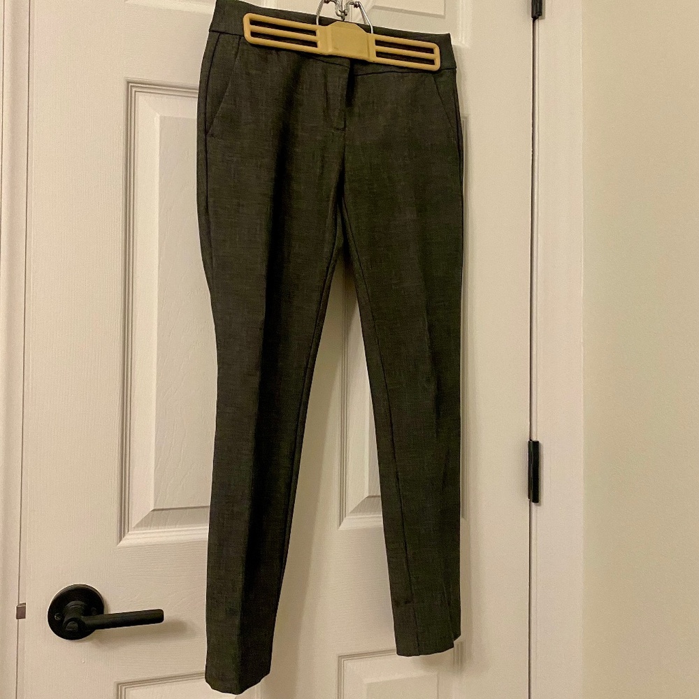 LOFT Petite Gray Slim Pants, Size 00P